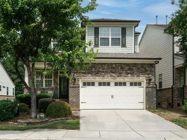 715 Angelica Cir, Cary, NC 27518