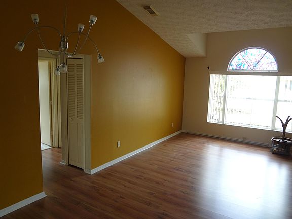 5th image of 2265 SE Carnation Road
