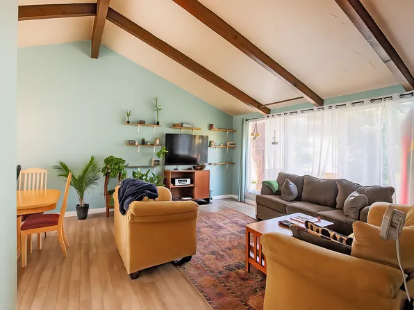 8240 S Marion View Cir, Sandy, UT 84094