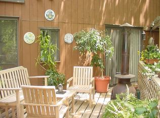 2114 Owls Cove Ln, Reston, VA 20191