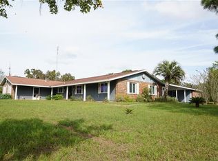 11305 N Riverbend Rd, Dunnellon, FL 34433