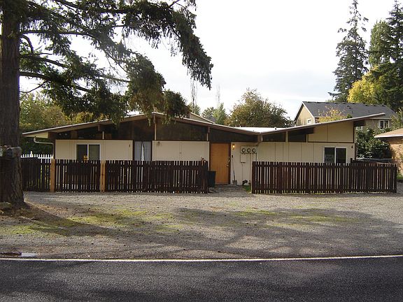 3rd image of 105 114th St S