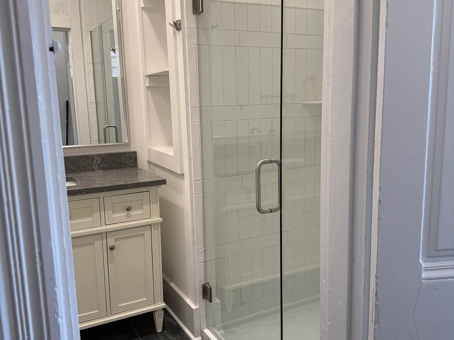 5 bed, $4,500 — Photo 4