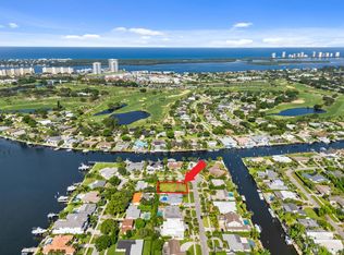 701 Sandpiper Way, North Palm Beach, FL 33408
