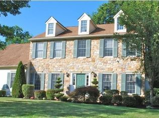 2498 Moore Ln, Hatfield, PA 19440