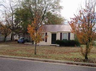 101 S Merrill St, New Boston, TX 75570