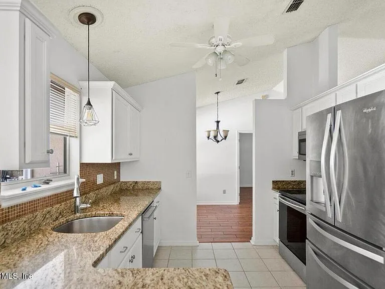 10334 Triple Crown Ave — Photo 9