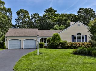 89 Rosemary Ln, Centerville, MA 02632