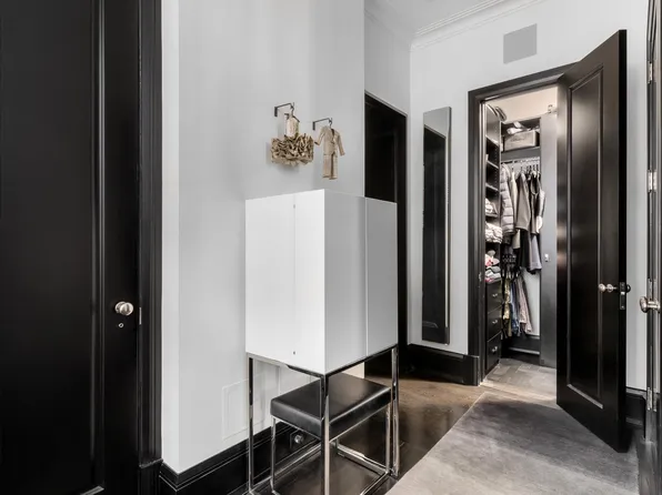 45 East 66th Street image 5 of 8