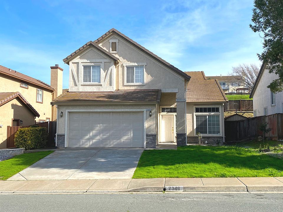 1st image of 2346 Woodhill Dr