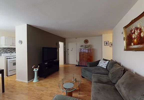 3rd image of 444 Neptune Ave APT 9H