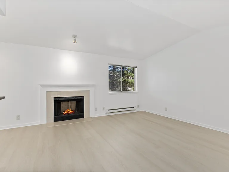 15415 35th Ave W #C301 — Photo 6