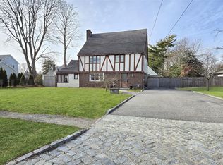 410 Greene Avenue, Sayville, NY 11782