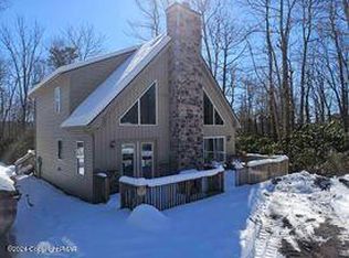 230 Delaware Dr, Jim Thorpe, PA 18229