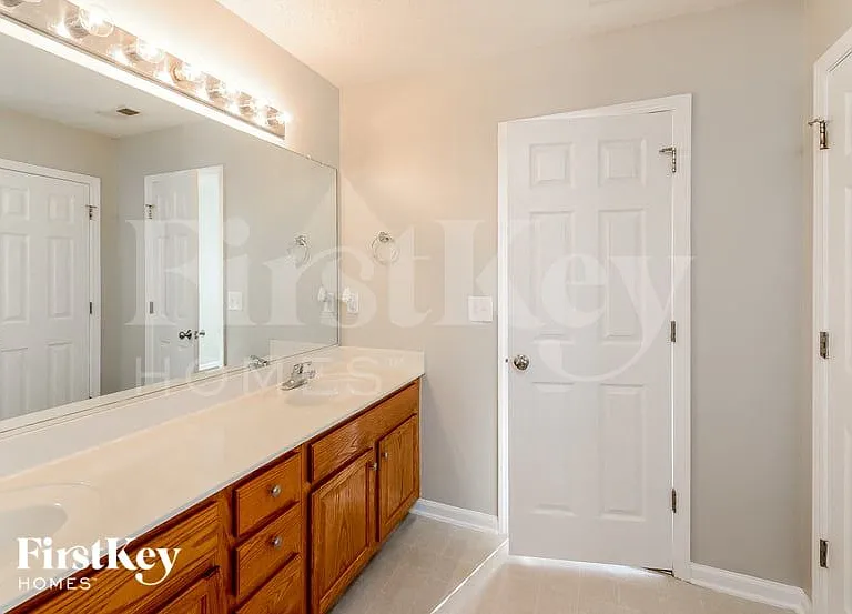 2843 Mossy Meadow Dr — Photo 12