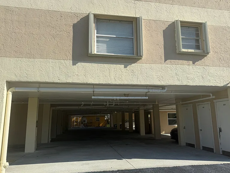 1005 Gulf Blvd #8 — Photo 39