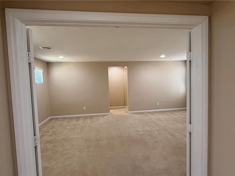 3024 Paladi Ave — Photo 37