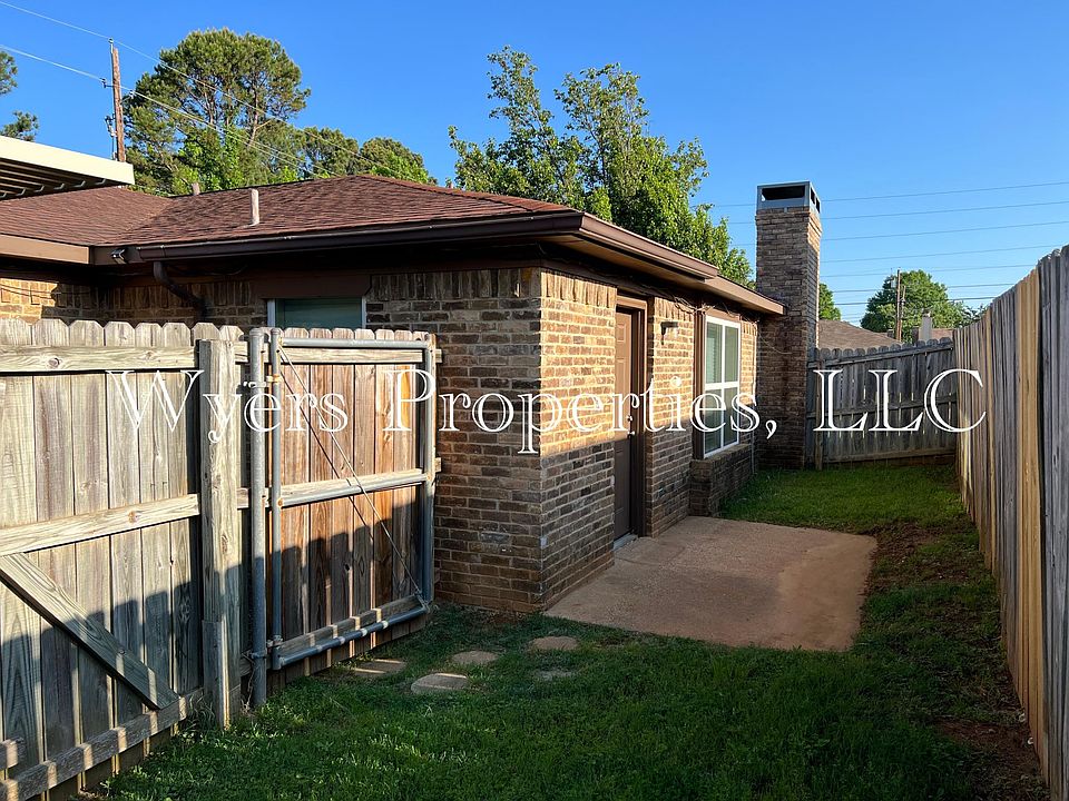 2113 Lee St A, Longview, TX 75604 Zillow