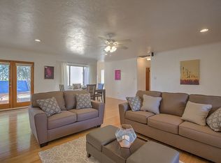 4723 McKnight Ave NE, Albuquerque, NM 87110