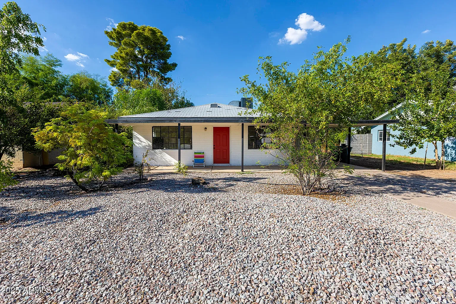 6 bed, 2100 sqft, $3,500 — Photo 1