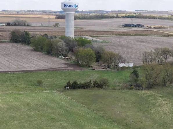 N Chestnut Blvd, Brandon, SD 57005