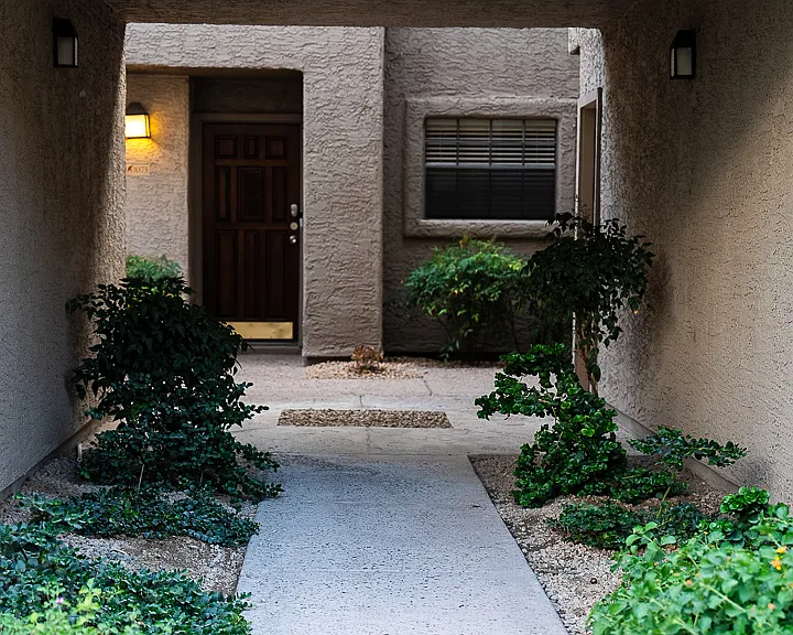 10017 E Mountain View Rd #1073 — Photo 2
