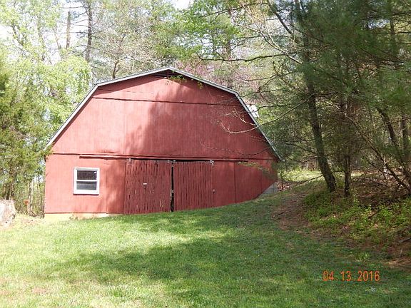 3rd image of 304 Eastover Dr