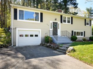 319 Malden St, Holden, MA 01520
