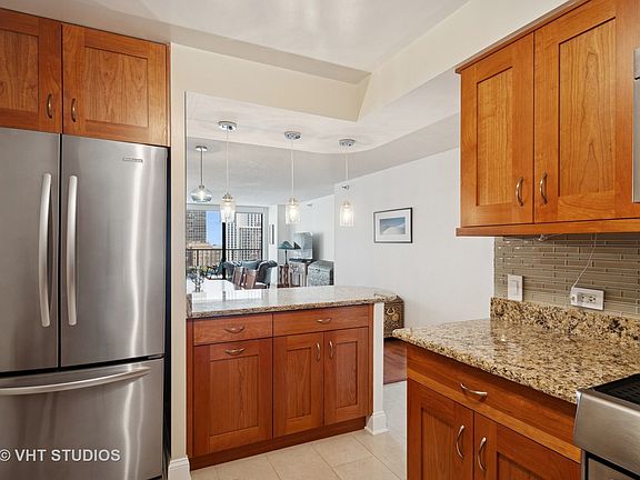 5th image of 1250 N Dearborn St APT 11C