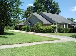 2027 Palmwood Dr, Baton Rouge, LA 70816