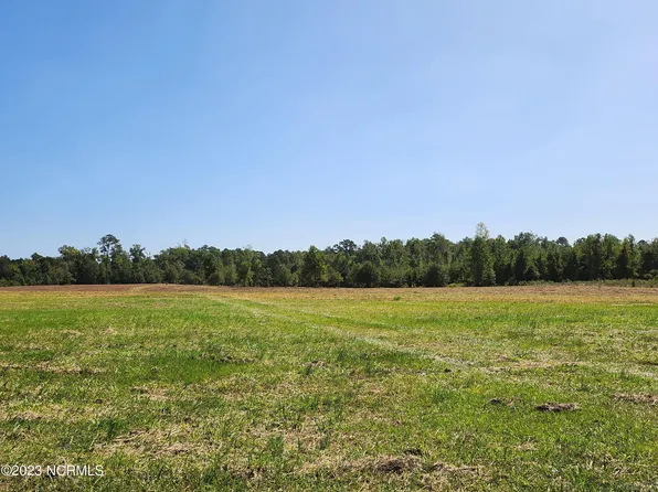 234 Deppe Farm Road, Maysville, NC 28555