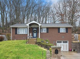 861 Blue Ridge Rd, Pittsburgh, PA 15239
