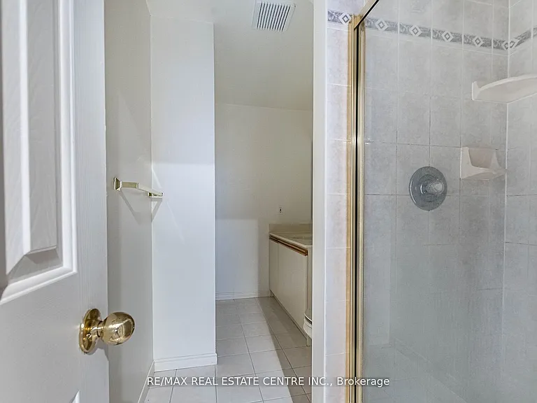 1134 Deer Run — Photo 35