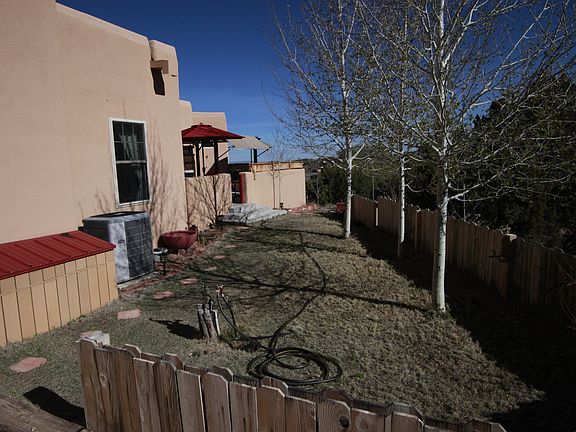 5th image of 64 Old Galisteo Way