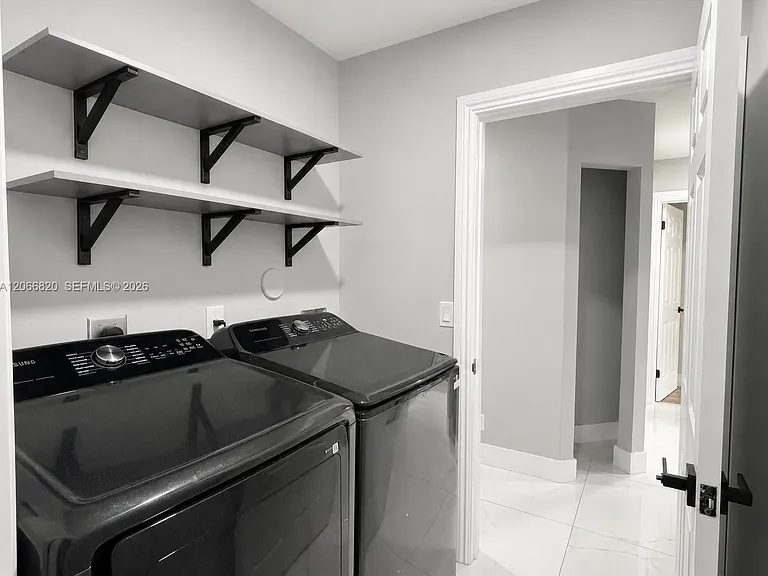 12484 SW 1st St — Photo 42
