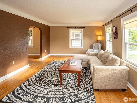 4th image of 1314 S 12th Street