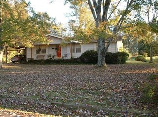 108 Ernest Dr, Tunnel Hill, GA 30755