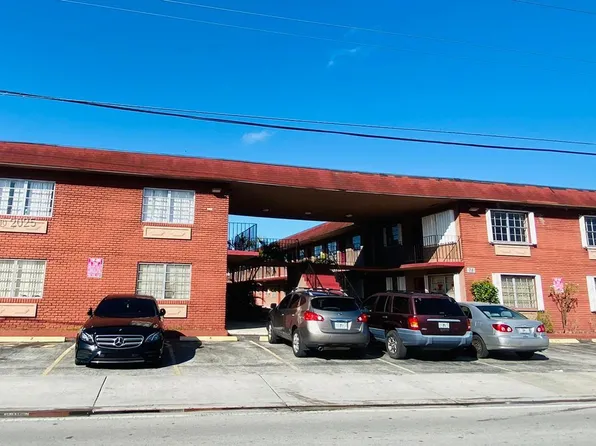 1281 W 29th St APT 8, Hialeah, FL 33012