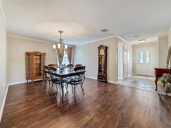 5th image of 13088 Cowper Dr