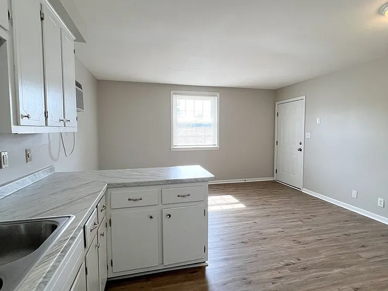 701 Power St — Photo 19