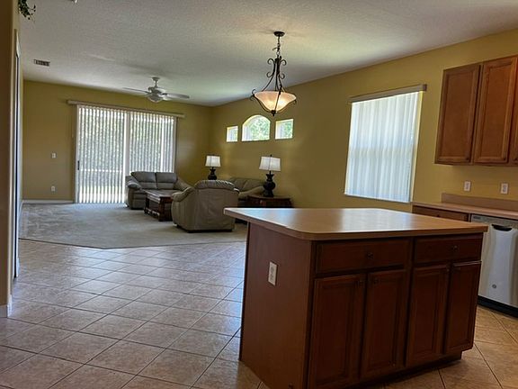 5th image of 4720 Portage Trl