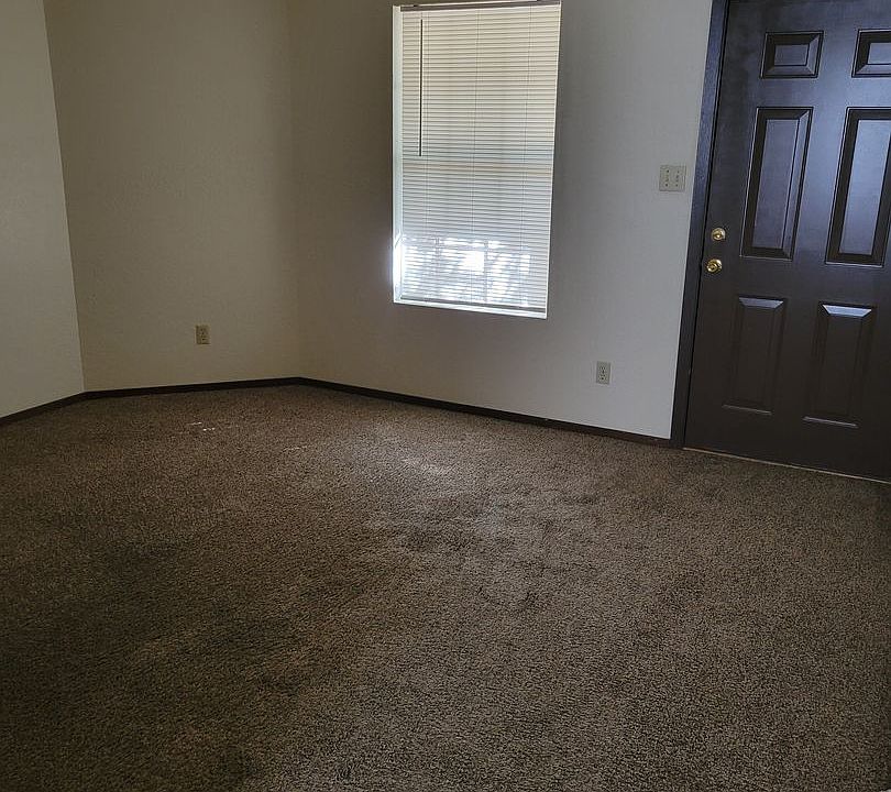 1st image of 2949 Los Amigos Ct APT D