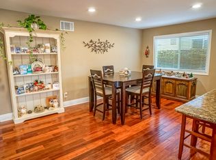 26904 Las Mananitas Dr, Santa Clarita, CA 91354