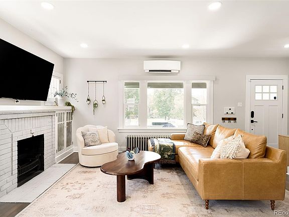 5th image of 3244 N Gaylord Street