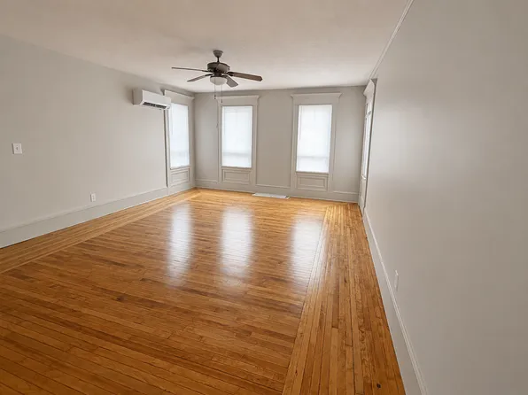93 Deane St #2, New Bedford, MA 02746