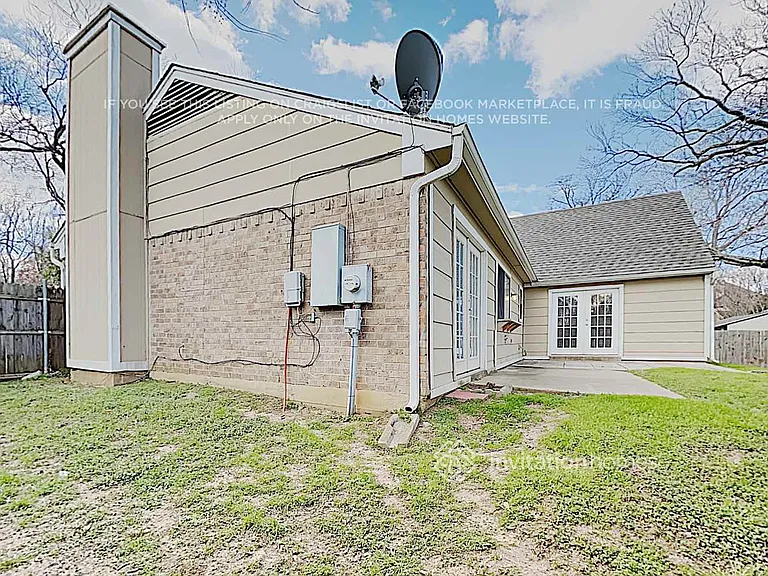503 Thorn Wood Dr — Photo 16