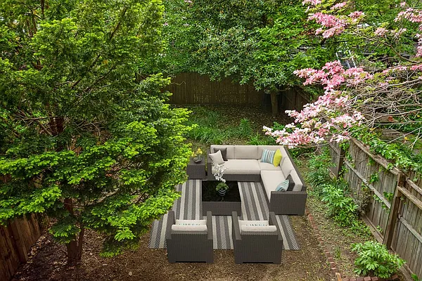 Sold by Engel and Völkers Brownstone Brooklyn | media 20