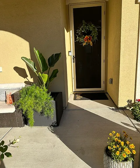 Triple lock security screen allows the Delta breeze cooling the home but keeps the bugs out.