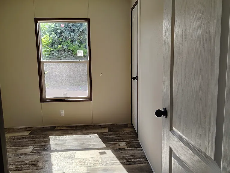 787 Stoneham Dr #4 — Photo 3
