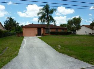 762 SW Dalton Cir, Port Saint Lucie, FL 34953